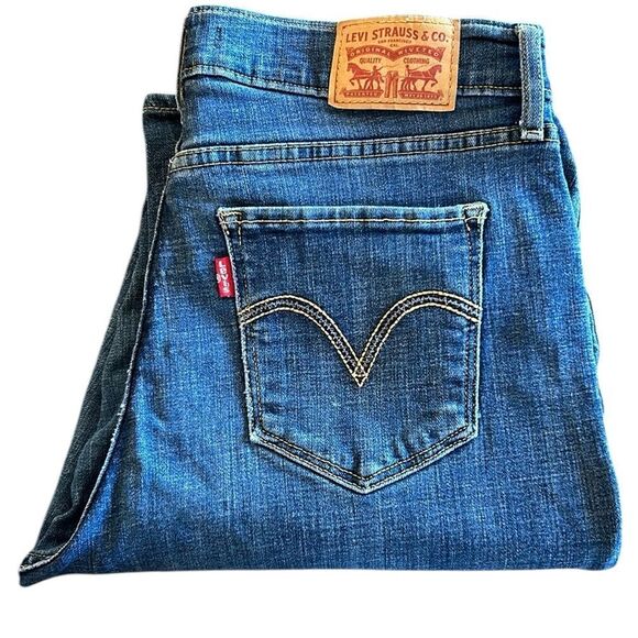 Levi’s Classic Straight Jeans - Picture 1 of 9